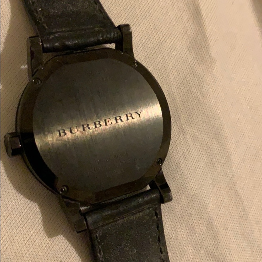 Burberry watch black print - Picture 2 of 2